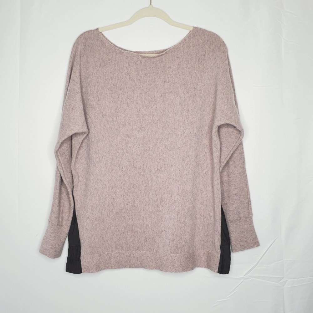 Banana Republic Soft Lilac Crew Neck Sweater with Black Side Panels